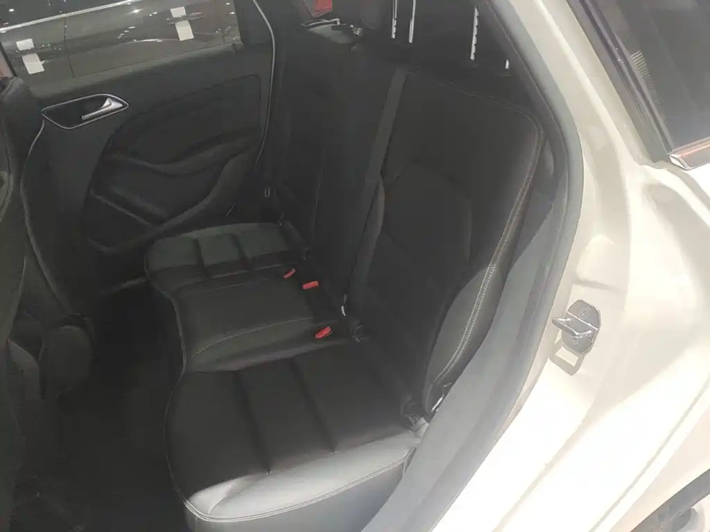 Mercedes-Benz B-Class 2018 — фото 13