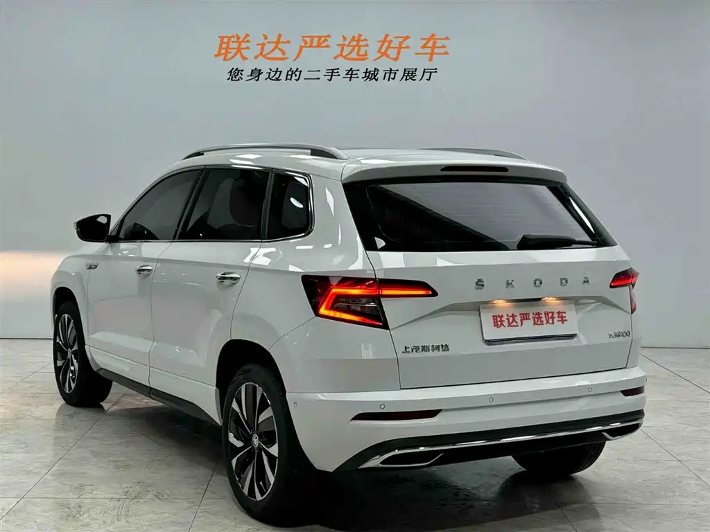 Skoda Karoq 2023 — фото 24