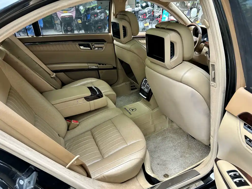 Mercedes-Benz S-Class 2011 — фото 17