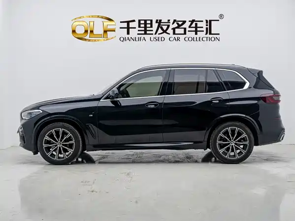 BMW X5 2021