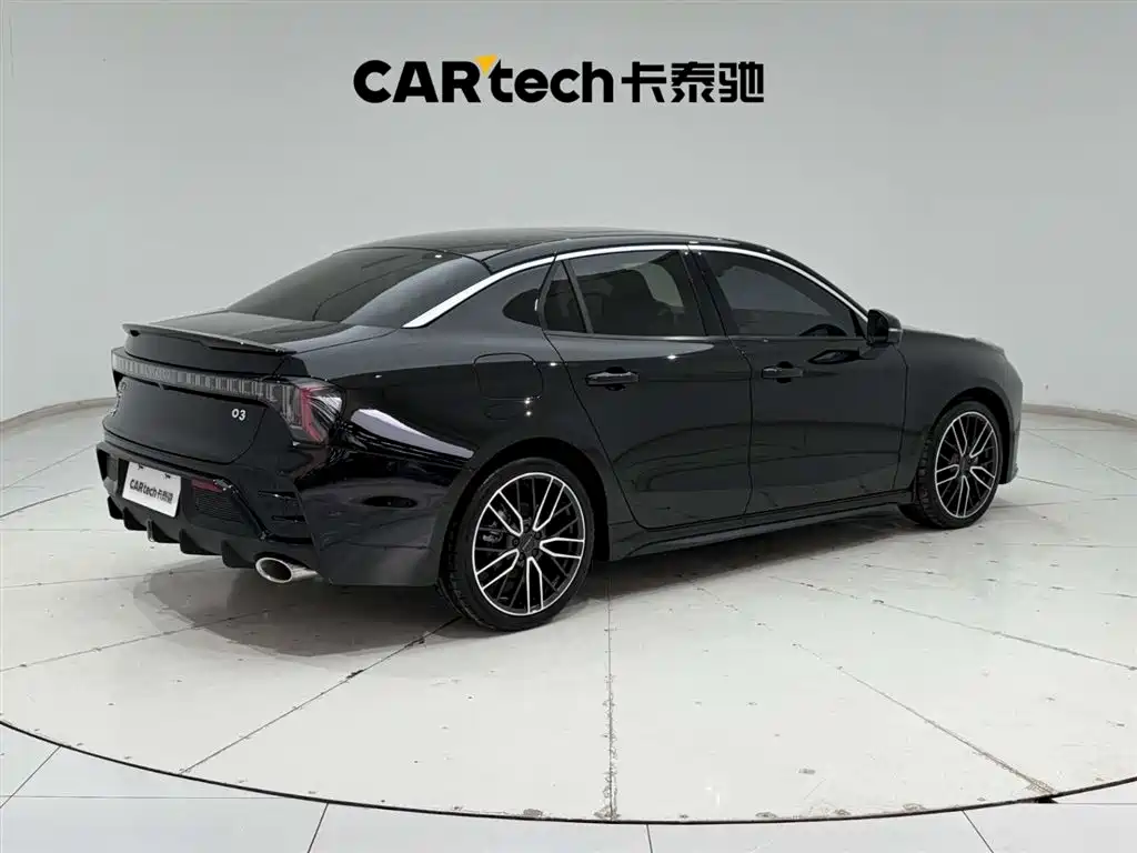 Lynk & Co 03 2025 — фото 11