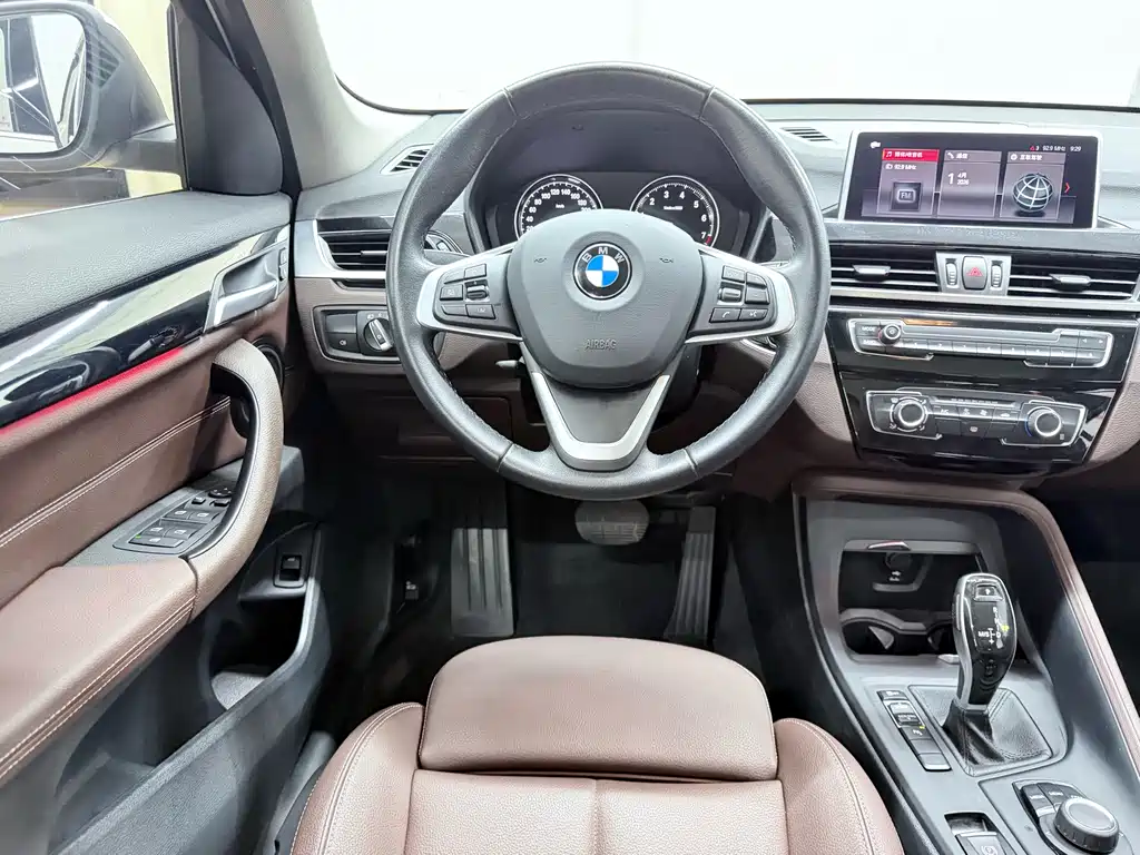 BMW X1 2020 — фото 11