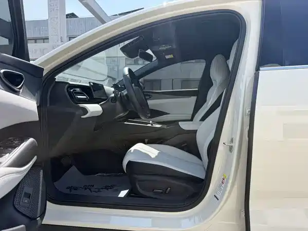 BYD Seal 06 2025