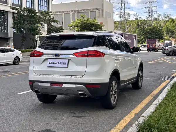 Geely Boyue 2017