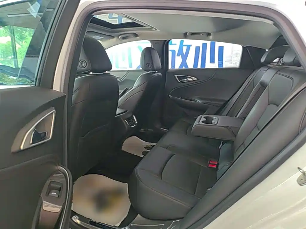 Chevrolet Malibu XL 2017 — фото 17
