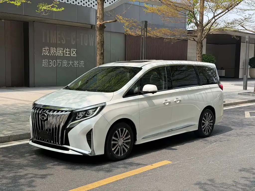 GAC Motor Trumpchi M8 2021 — фото 1