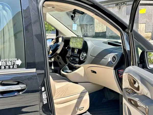Mercedes-Benz Vito 2022