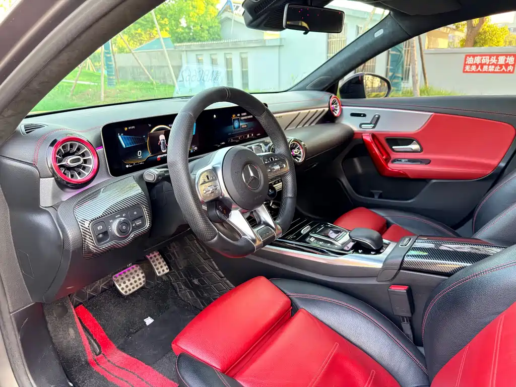 Mercedes-Benz A-Class AMG 2021 — фото 4