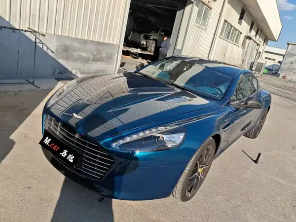 Aston Martin Rapide 2017