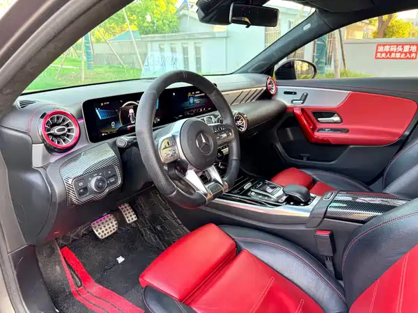 Mercedes-Benz A-Class AMG 2021