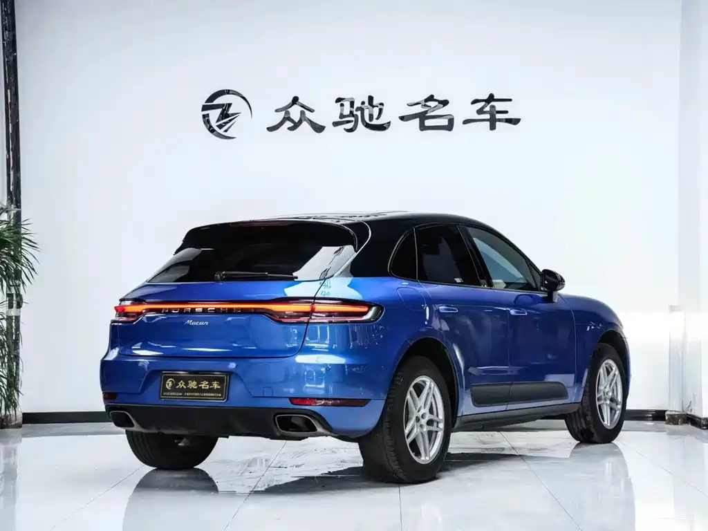 Porsche Macan 2019 — фото 10