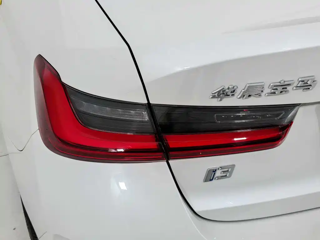 BMW i3 2022 — фото 17
