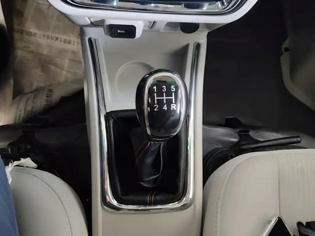 Jinbei New Hiace X30L CNG 2023 — фото 14