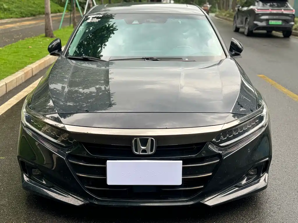 Honda Accord 2022 — фото 2