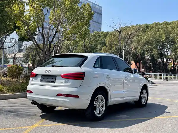 Audi Q3 2013