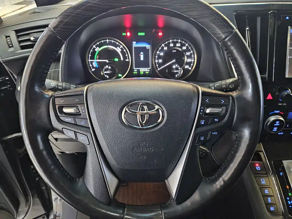 Toyota Alphard 2019 — фото 7
