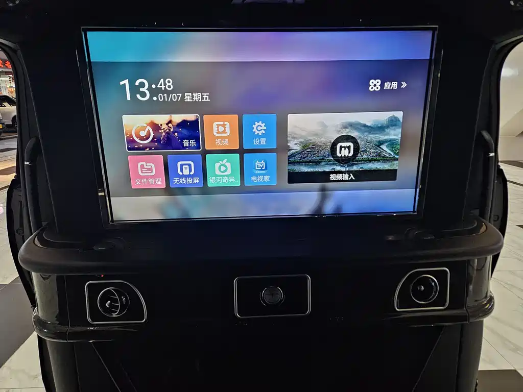 Toyota Alphard 2019 — фото 16