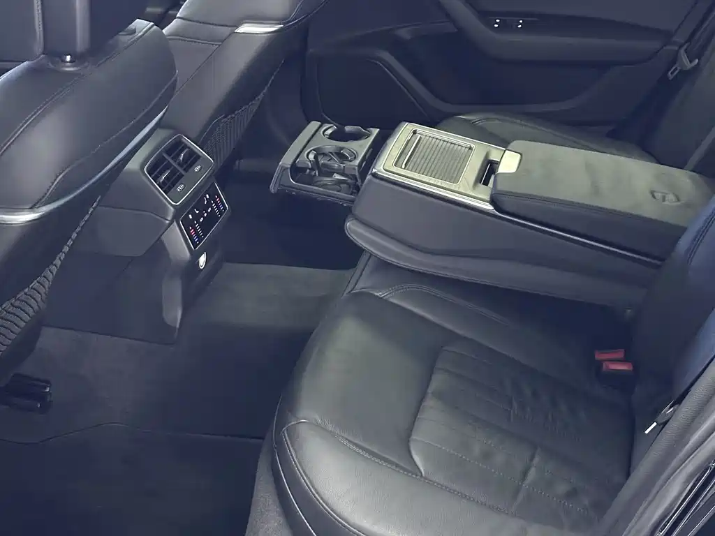 Audi A6L 2020 — фото 10