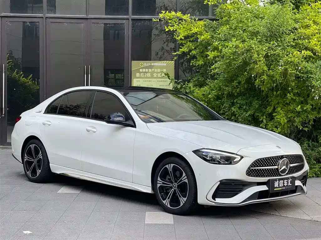 Mercedes-Benz C-Class 2022 — фото 3