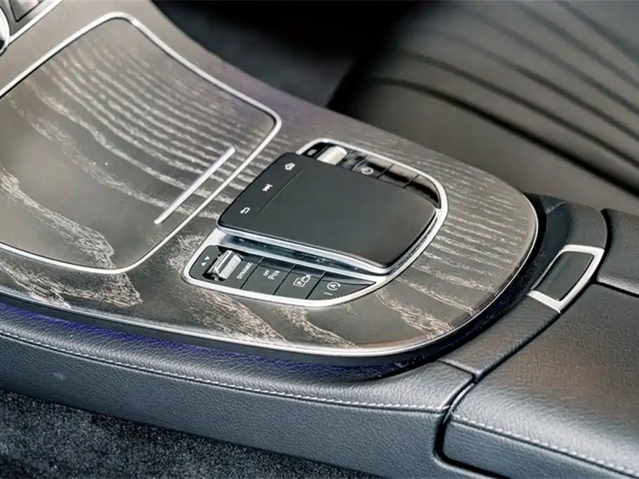 Mercedes-Benz CLS 2020 — фото 17