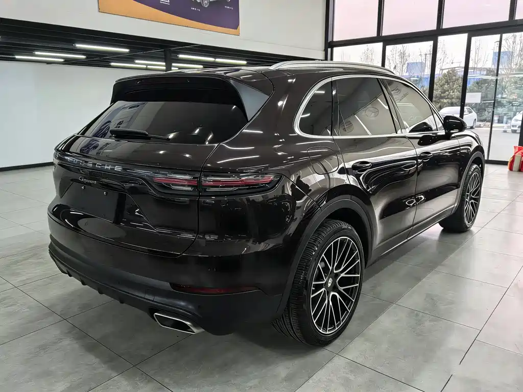 Porsche Cayenne 2020