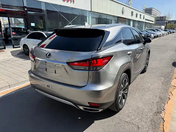 Lexus RX 2020