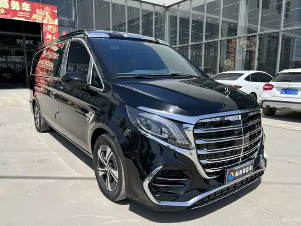 Mercedes-Benz Vito 2024