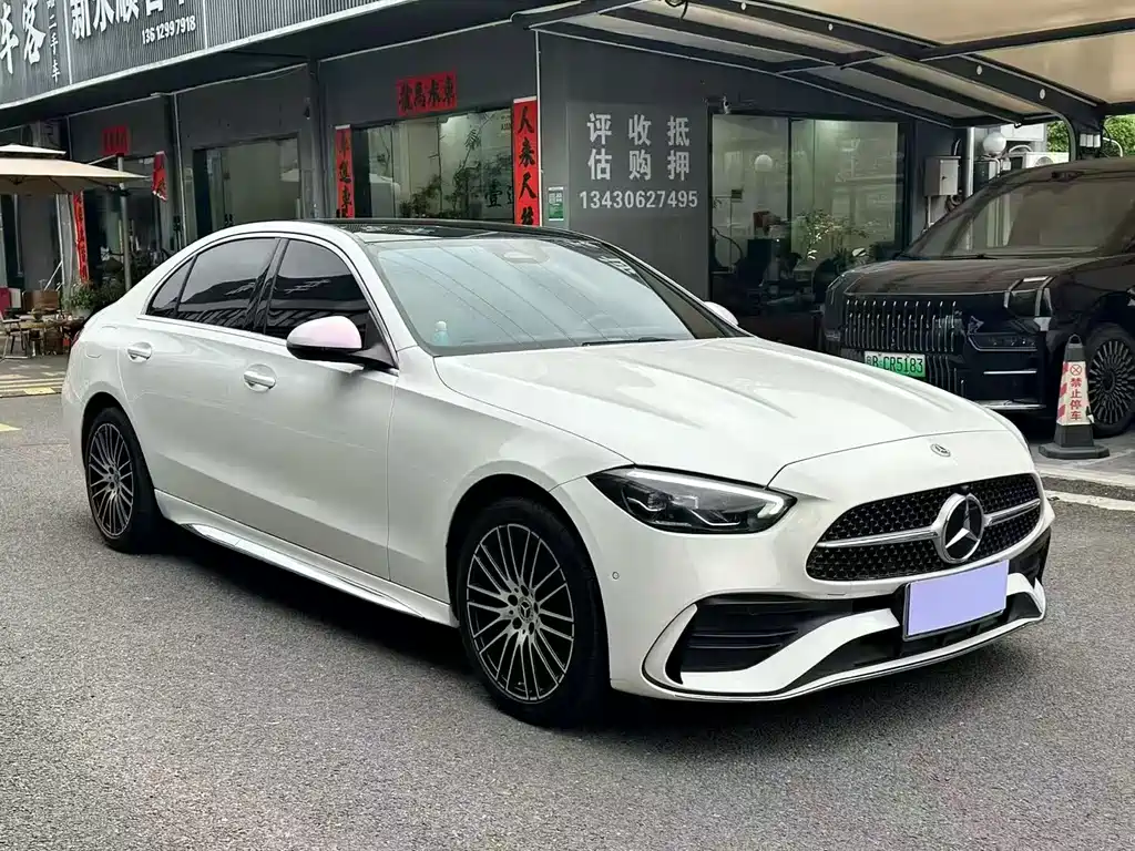 Mercedes-Benz C-Class 2022