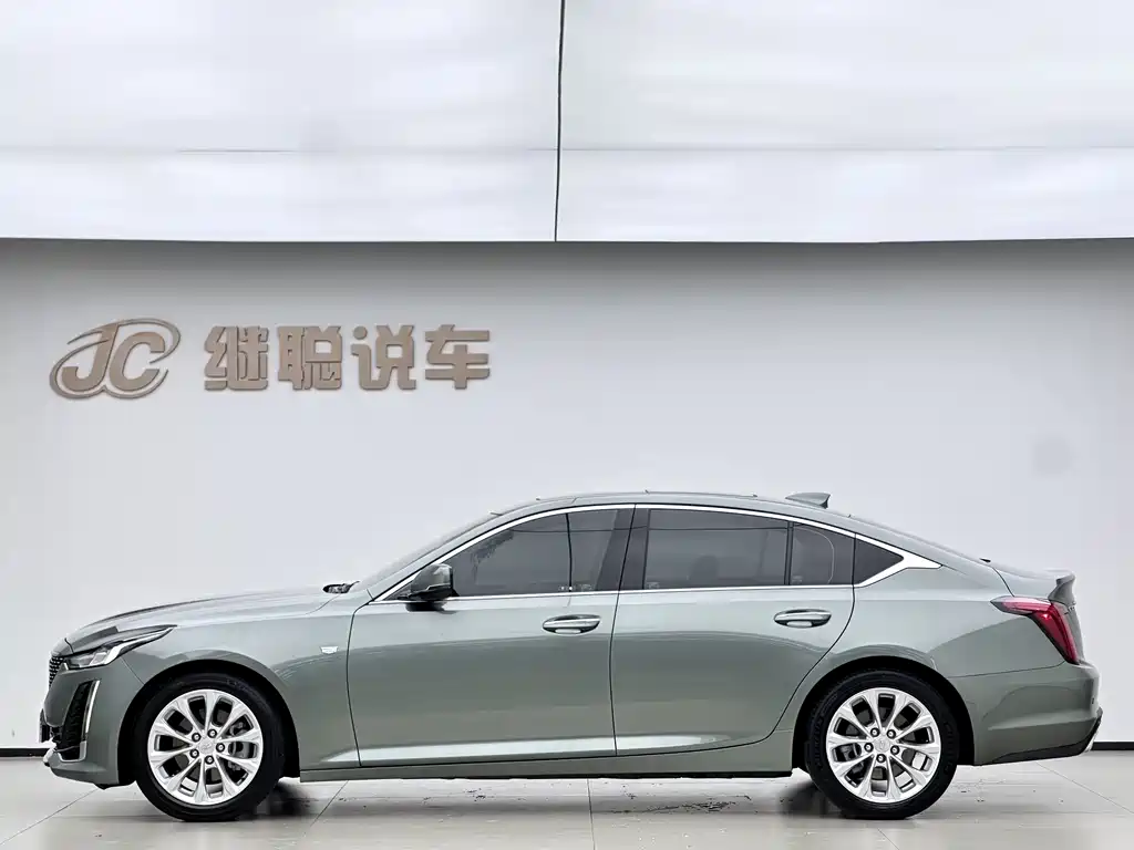 Cadillac CT5 2023 — фото 17