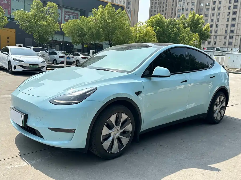 Tesla Model Y 2022