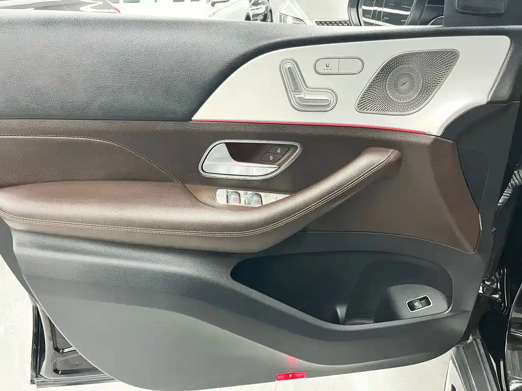 Mercedes-Benz GLE 2021 — фото 16