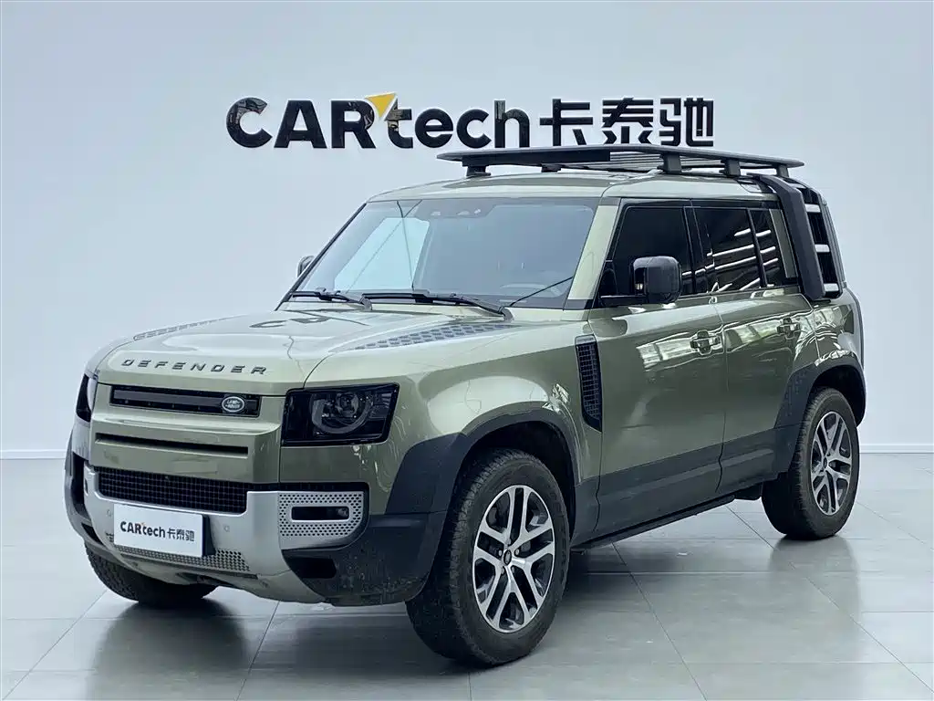 Land Rover Defender 2025