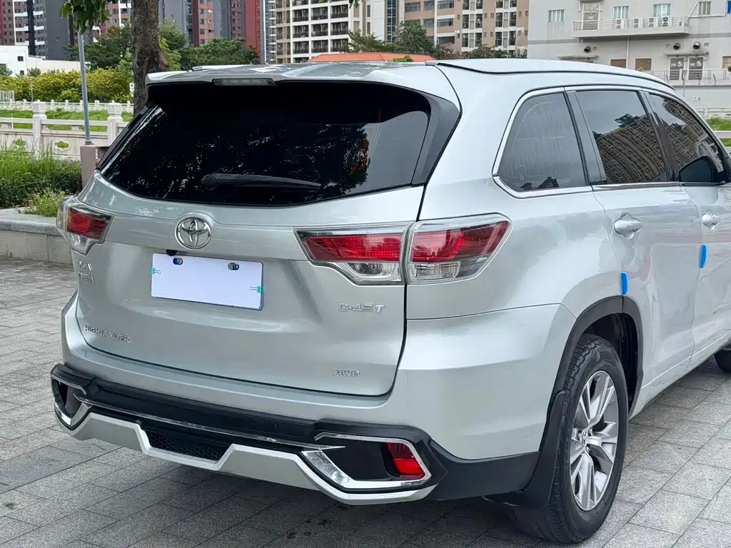 Toyota Highlander 2016 — фото 22