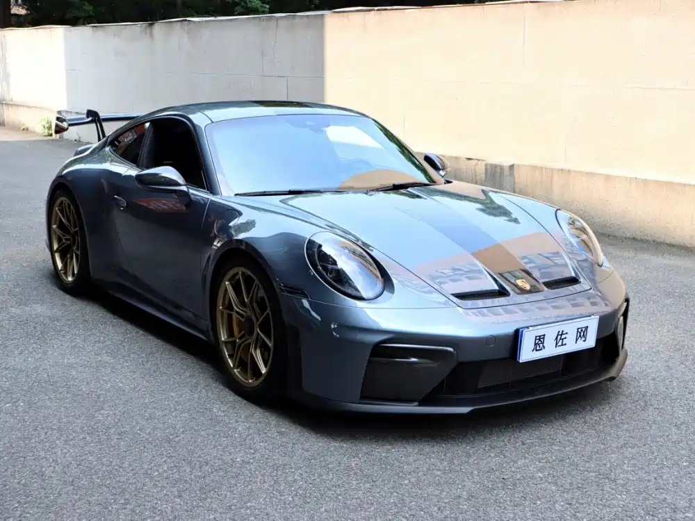 Porsche 911 2025