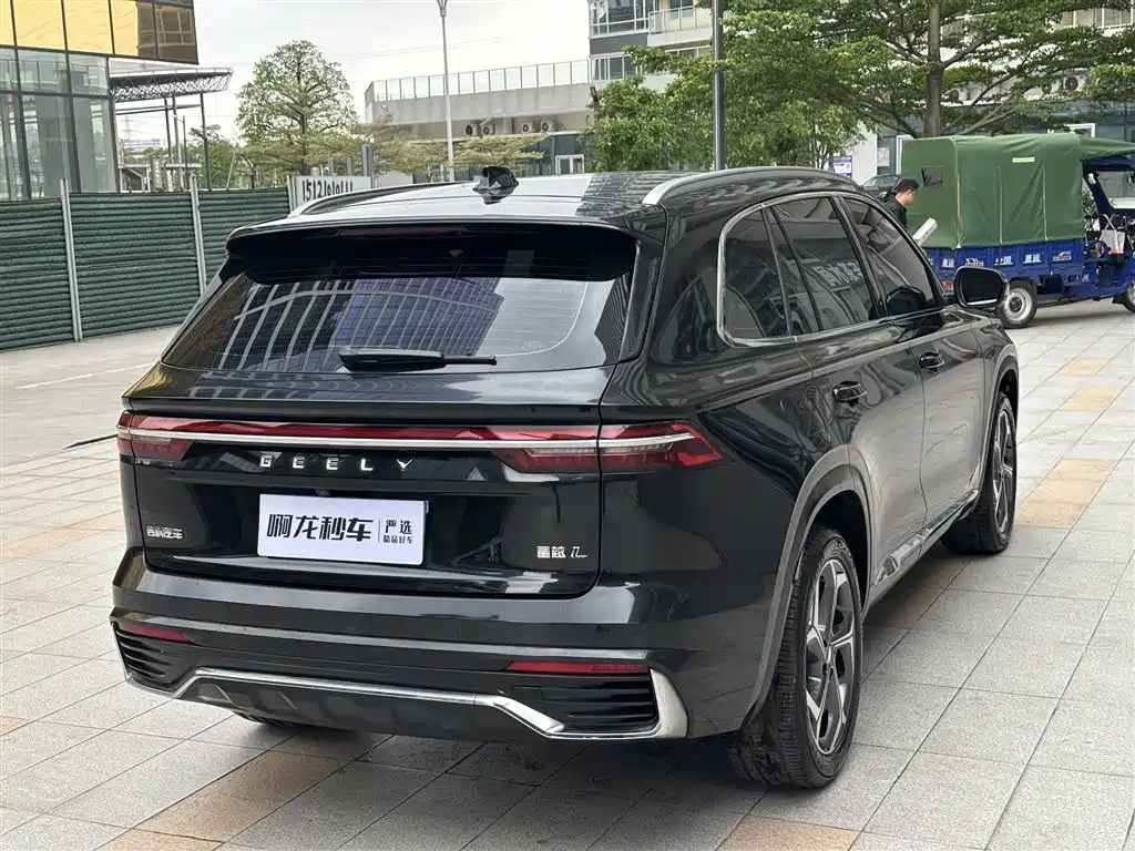 Geely Xingyue L 2025 — фото 23