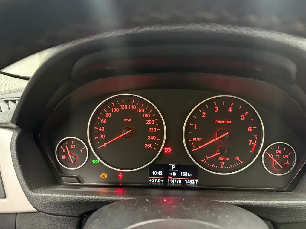 BMW 3 Series 2014 — фото 15