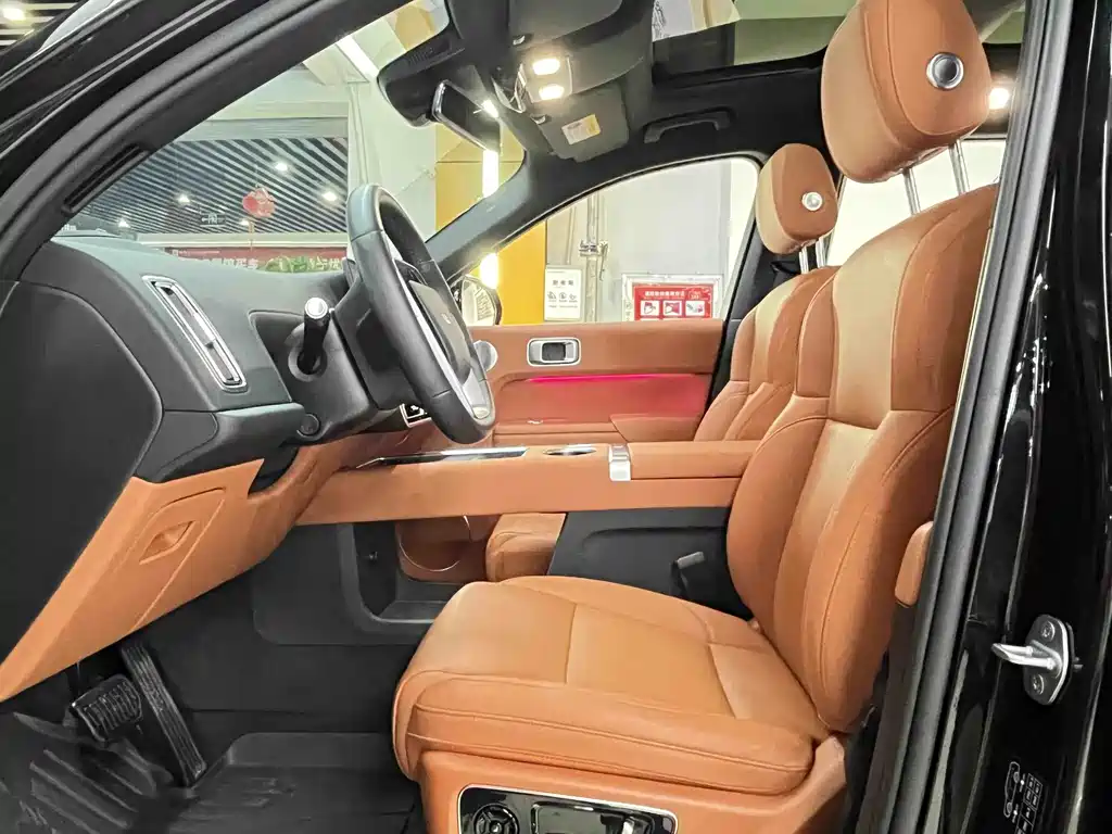 Li Auto Li L8 2024