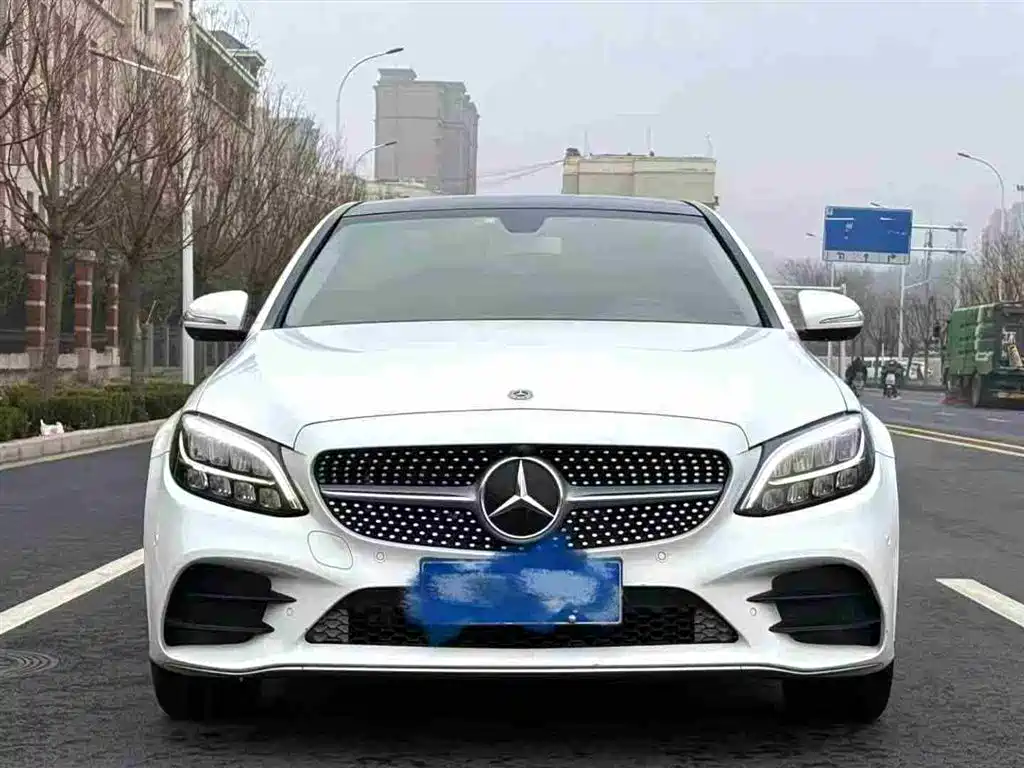 Mercedes-Benz C-Class 2019 — фото 3