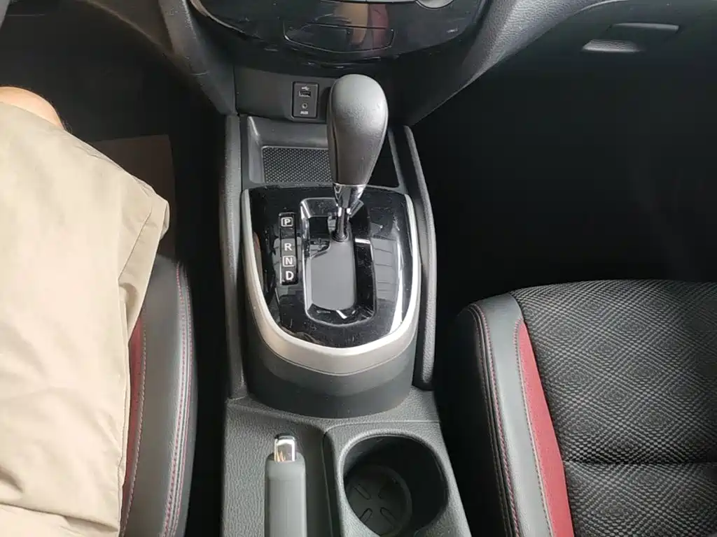 Nissan Qashqai 2018 — фото 14