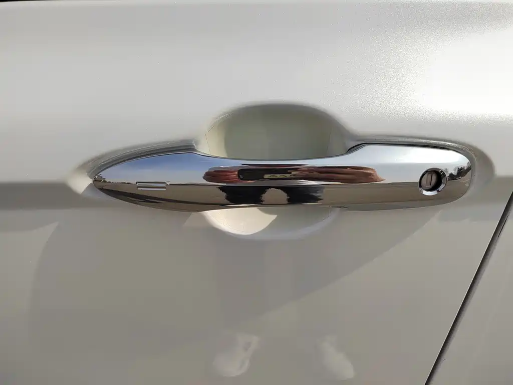 Toyota Camry 2020 — фото 18