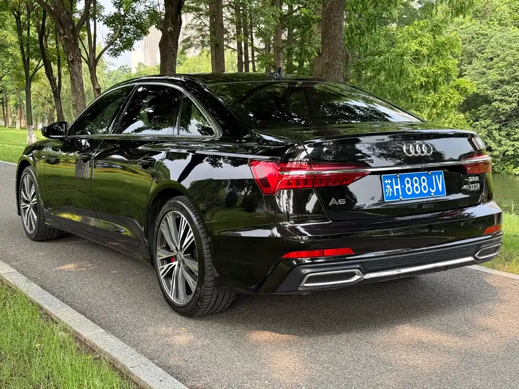 Audi A6L 2020