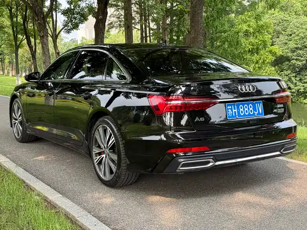 Audi A6L 2020
