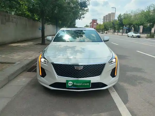 Cadillac CT6 2021