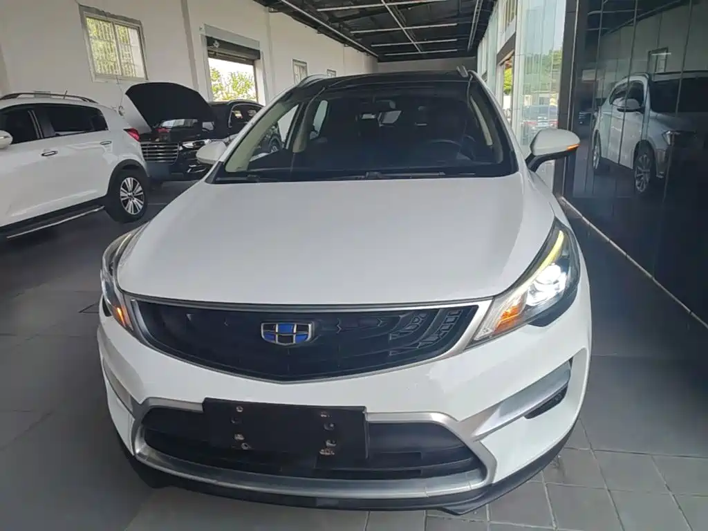 Geely Emgrand GS 2017