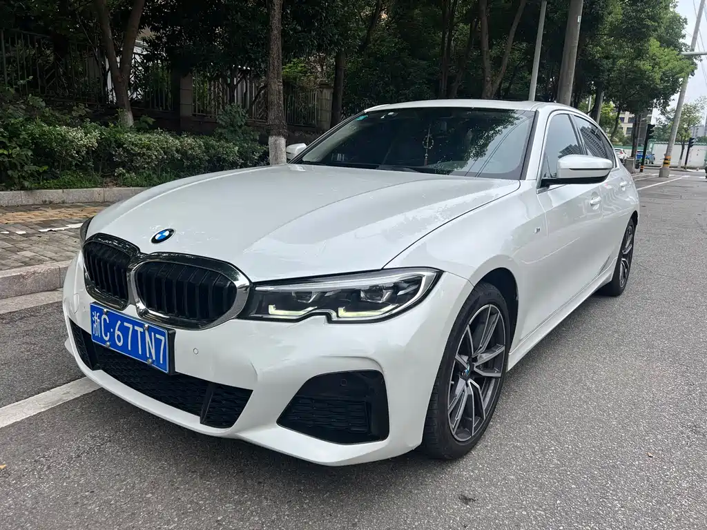 BMW 3 Series 2022
