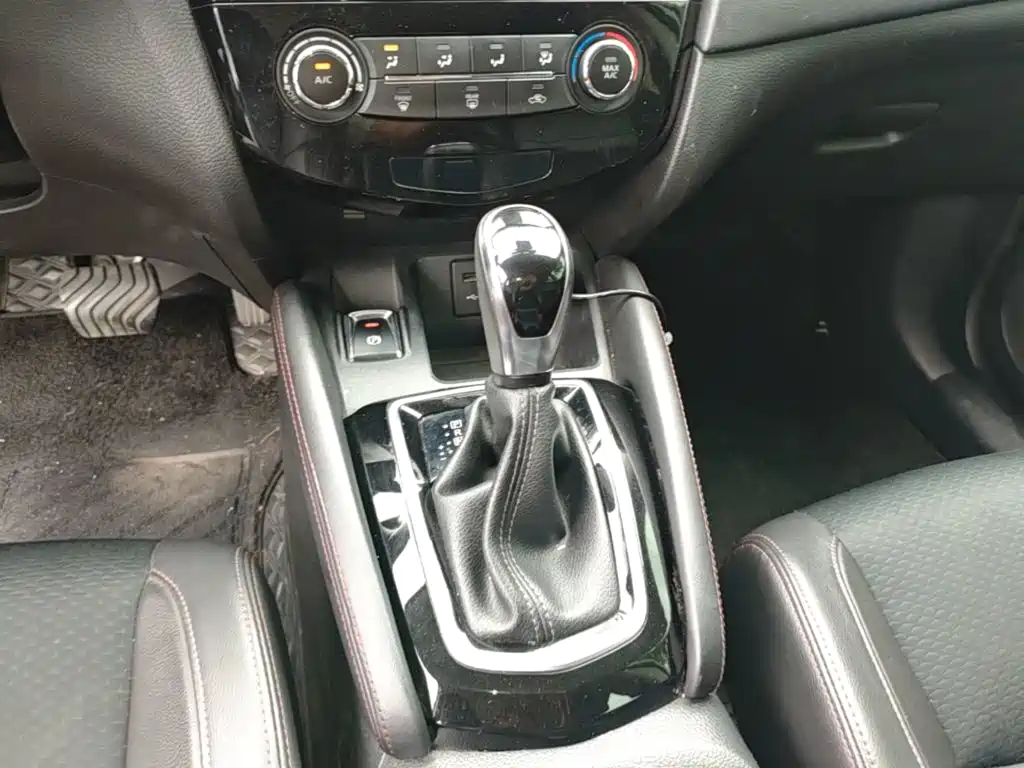 Nissan Qashqai 2019 — фото 10