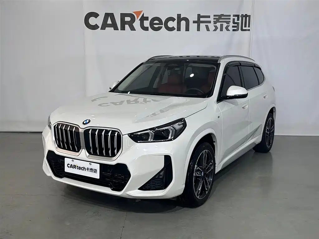 BMW X1 2024 — фото 1