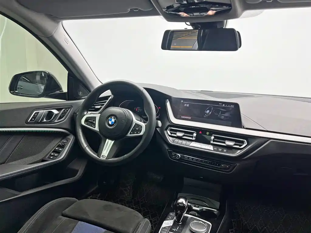 BMW 2 Series 2022 — фото 23