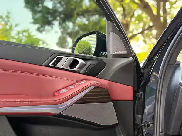 BMW X5 2023