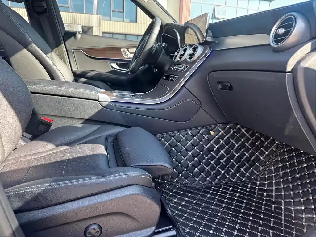 Mercedes-Benz GLC 2021 — фото 10